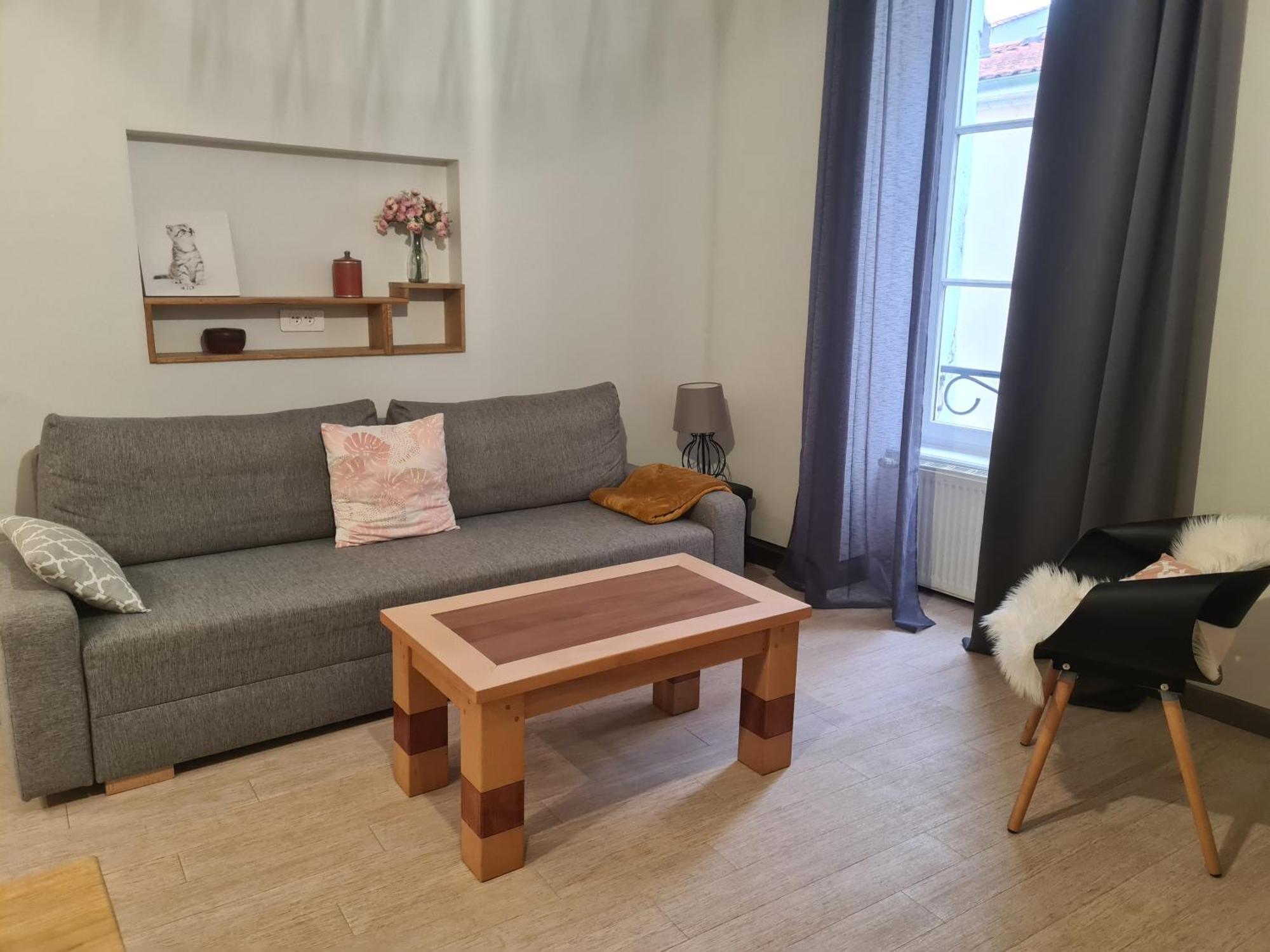 Appartement Hyper-Centre Issoire Kültér fotó